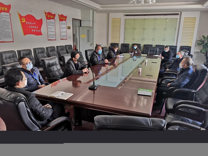 1584014571113393.jpg 李书记召开榆次校区干部座谈会.jpg